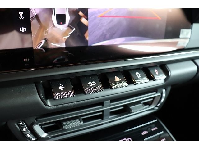 PORSCHE 911 2024 Image 31