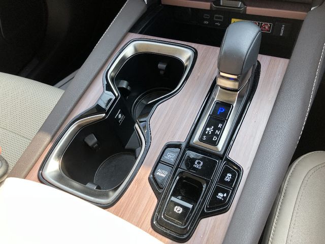 TOYOTA LEXUS RX450H+ 2023 Image 31