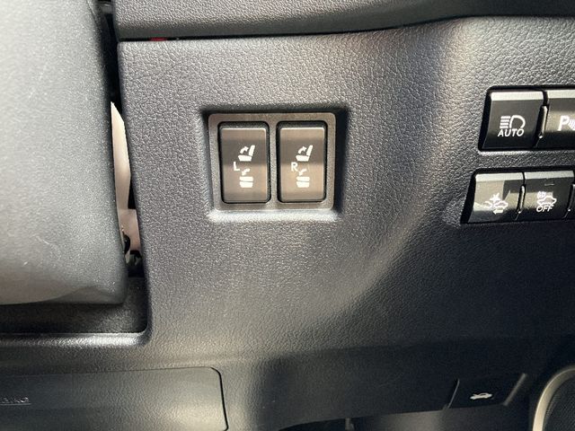 TOYOTA LEXUS NX300H AWD 2016 Image 31