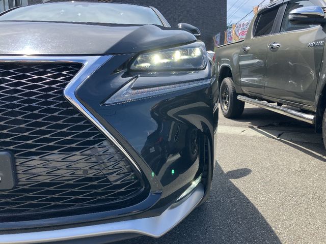 TOYOTA LEXUS NX300H AWD 2016 Image 31