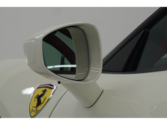 FERRARI 488GTB 2019 Image 31