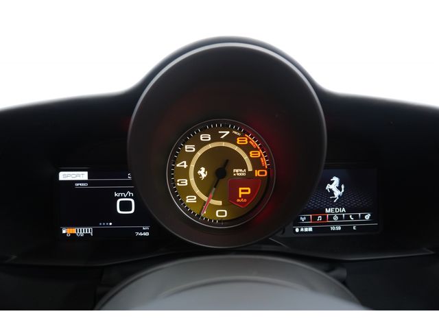 FERRARI 488GTB 2019 Image 31