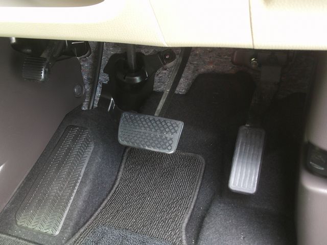 HONDA N BOX 2020 Image 31