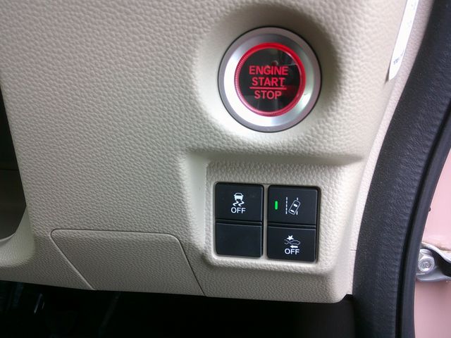 HONDA N BOX 2020 Image 31