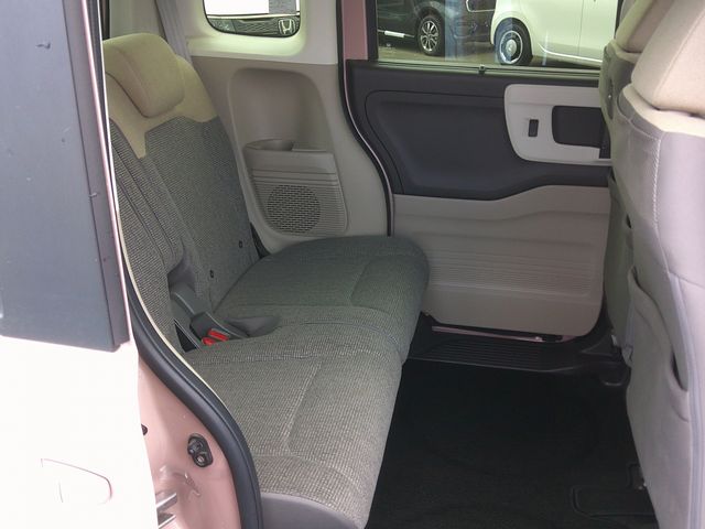 HONDA N BOX 2020 Image 31