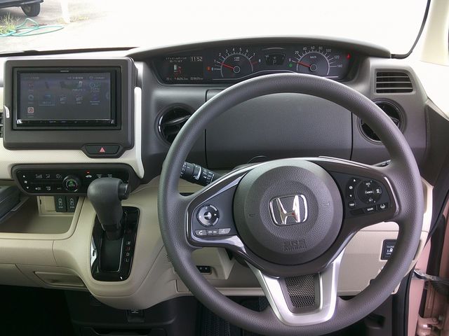 HONDA N BOX 2020 Image 31