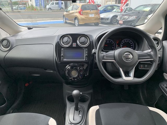 NISSAN NOTE 2018 Image 31