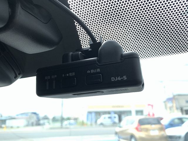 NISSAN NOTE 2018 Image 31