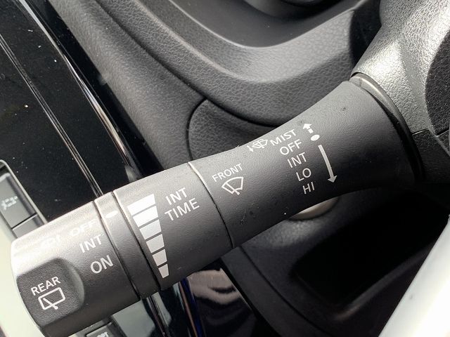 NISSAN NOTE 2018 Image 31