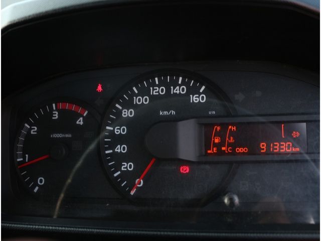 HINO DUTRO 2012 Image 31