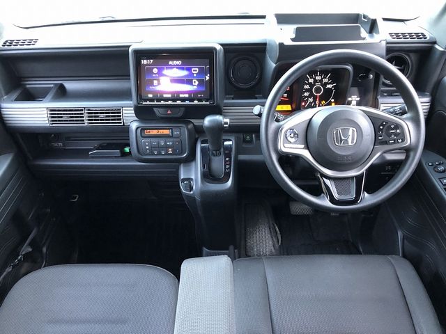 HONDA N-VAN+STYLE 2021 Image 31