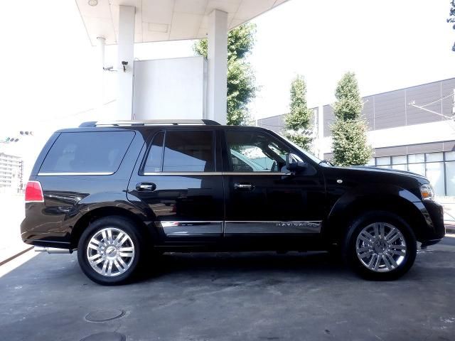 LINCOLN NAVIGATER 4W 2012 Image 31