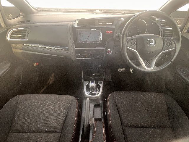 HONDA FIT HYBRID 2015 Image 31