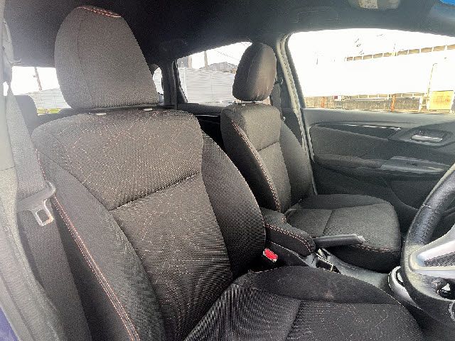 HONDA FIT HYBRID 2015 Image 31