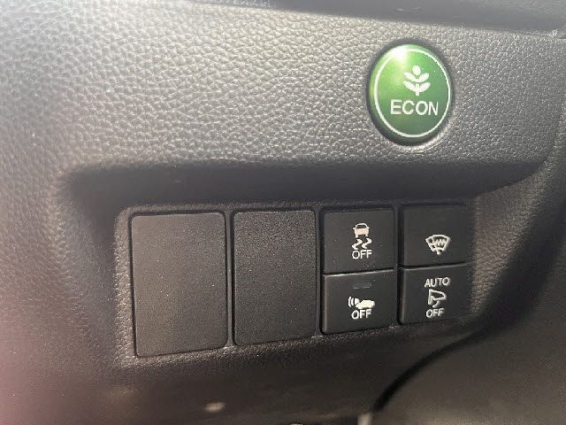 HONDA FIT HYBRID 2015 Image 31