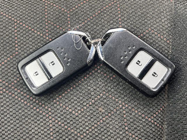 HONDA FIT HYBRID 2015 Image 31