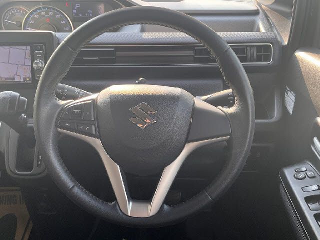 SUZUKI WAGON R 2017 Image 31