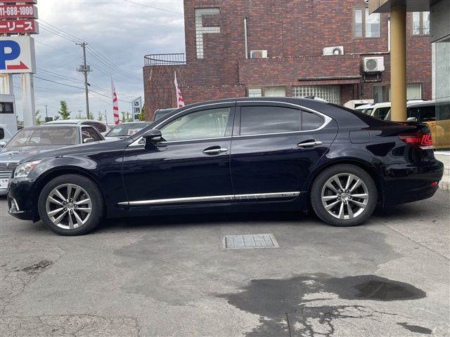 TOYOTA LEXUS LS600H 2014 Image 31