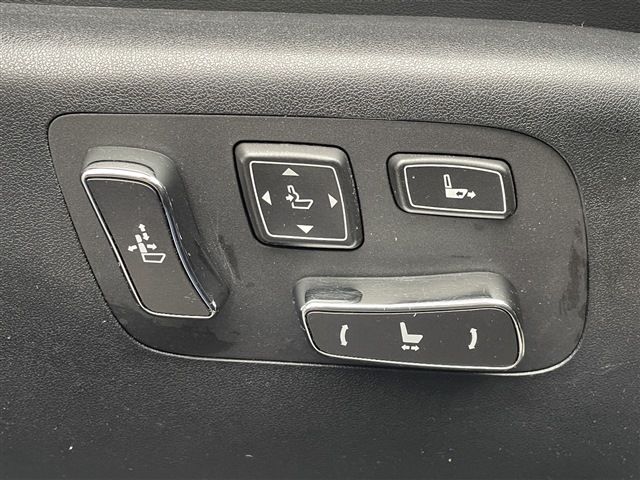 TOYOTA LEXUS LS600H 2014 Image 31