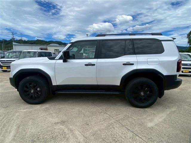 TOYOTA LANDCRUISER 250 2024 Image 31