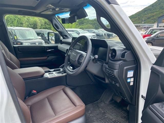 TOYOTA LANDCRUISER 250 2024 Image 31