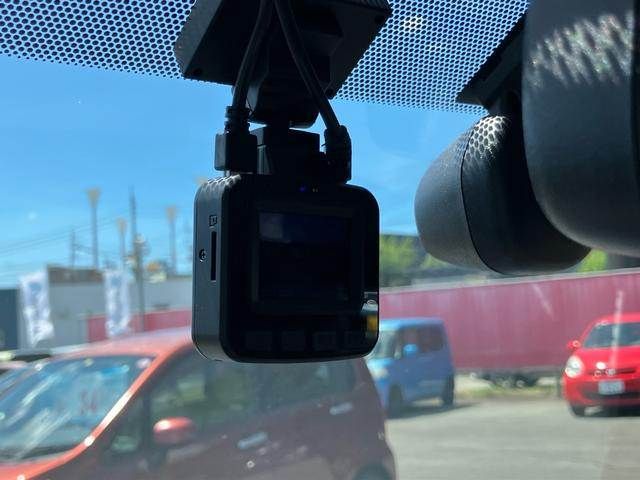 TOYOTA ESQUIRE 2015 Image 31