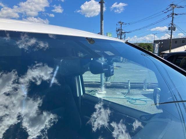 TOYOTA ESQUIRE 2015 Image 31