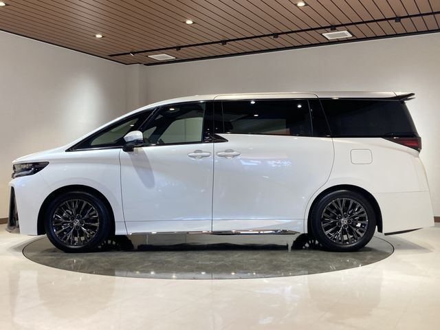 TOYOTA VELLFIRE  HYBRID 4WD 2024 Image 31