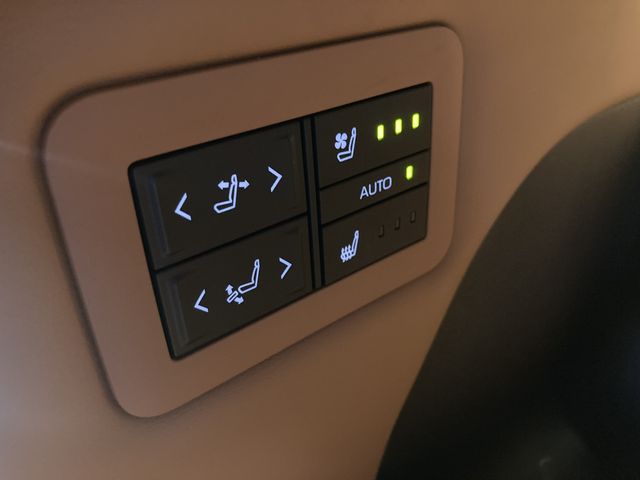 TOYOTA VELLFIRE  HYBRID 4WD 2024 Image 31