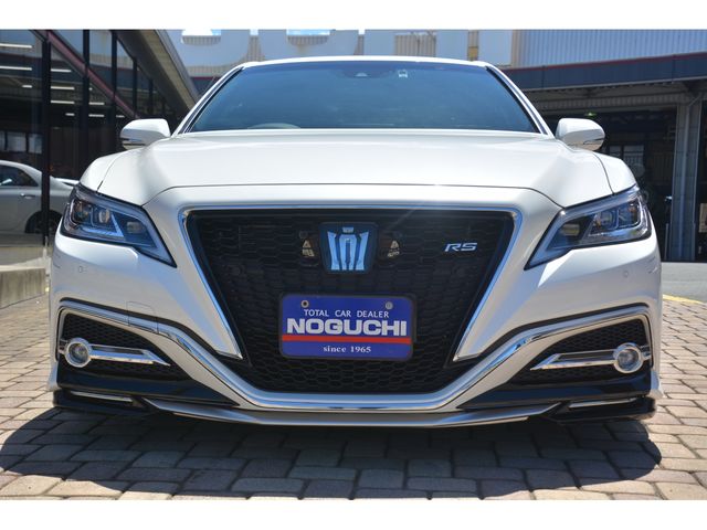 TOYOTA CROWN SEDAN HYBRID 2018 Image 31