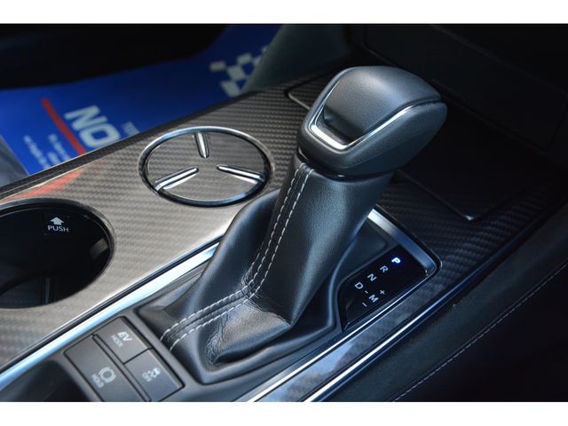 TOYOTA CROWN SEDAN HYBRID 2018 Image 31