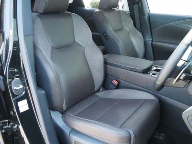 TOYOTA LEXUS RX450H+ 2023 Image 31