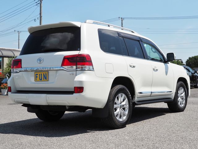 TOYOTA LANDCRUISER WAGON 2018 Image 31