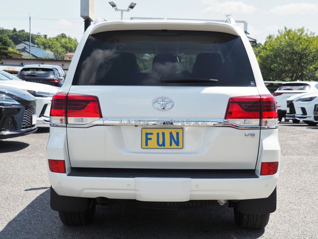 TOYOTA LANDCRUISER WAGON 2018 Image 31