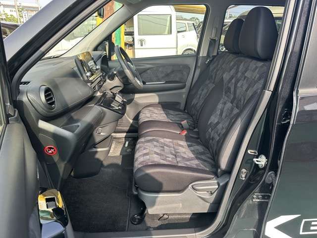 MITSUBISHI EK X EV 2022 Image 31