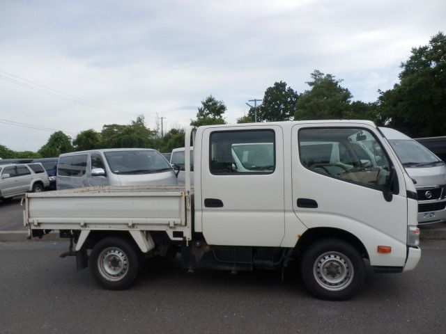 TOYOTA DYNA 2014 Image 31