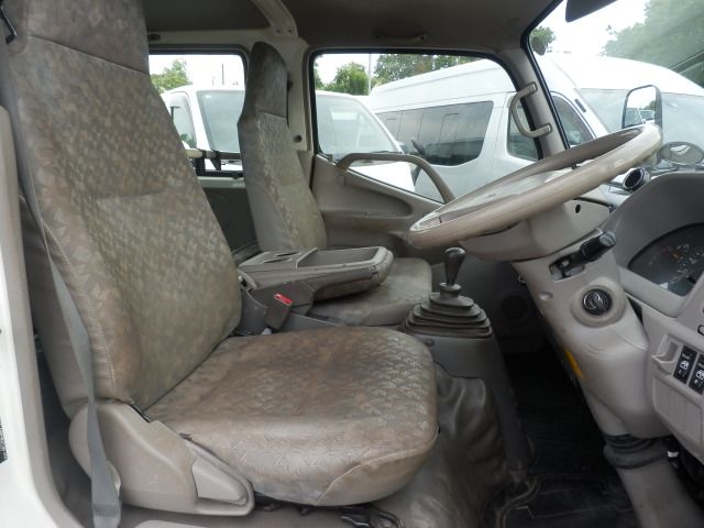 TOYOTA DYNA 2014 Image 31