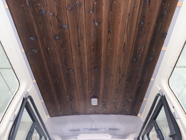 TOYOTA HIACE VAN 4WD 2022 Image 31