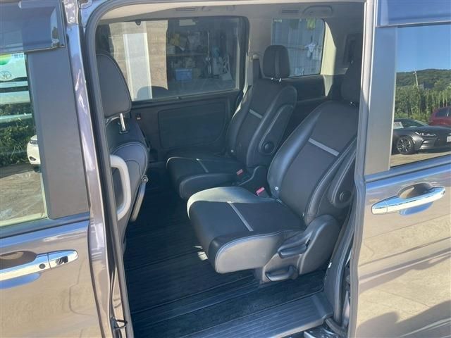 HONDA STEPWAGON SPADA HYBR 2021 Image 31