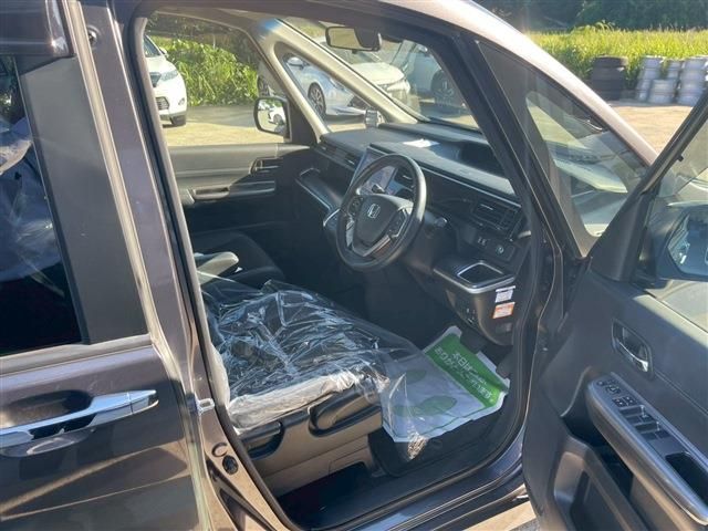 HONDA STEPWAGON SPADA HYBR 2021 Image 31