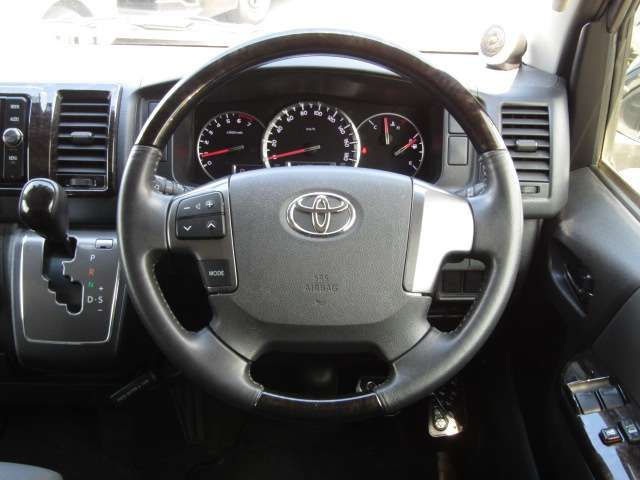 TOYOTA HIACE VAN 2WD 2017 Image 31