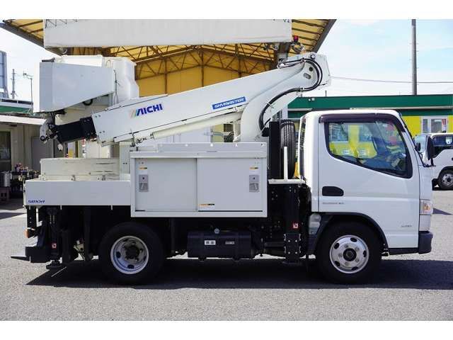 MITSUBISHI CANTER 2018 Image 31