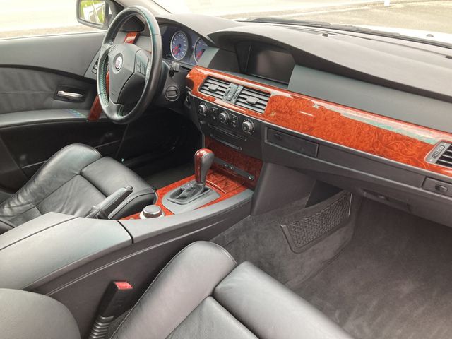 ALPINA B5 LIMOUSINE 2006 Image 31