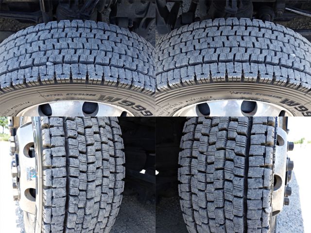 MITSUBISHI FUSOU SUPER GREAT 2014 Image 31