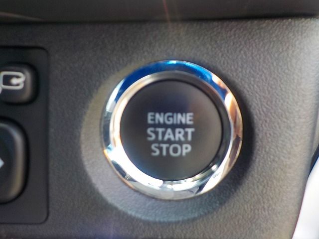 TOYOTA HIACE VAN 2WD 2021 Image 31