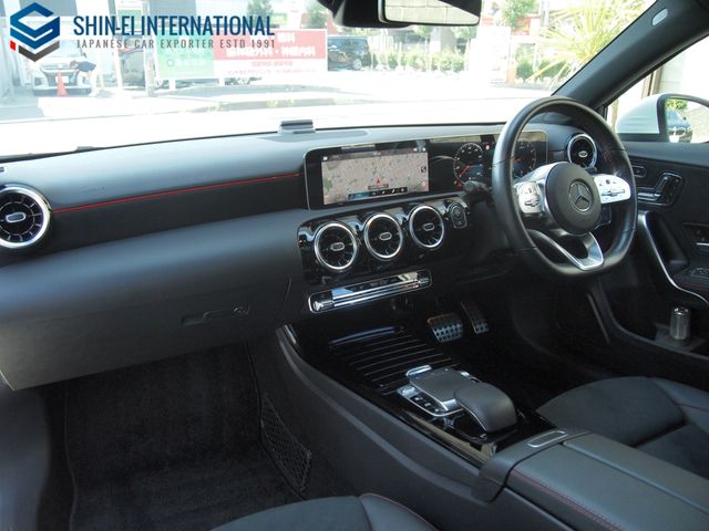 MERCEDES BENZ A CLAS 2019 Image 31