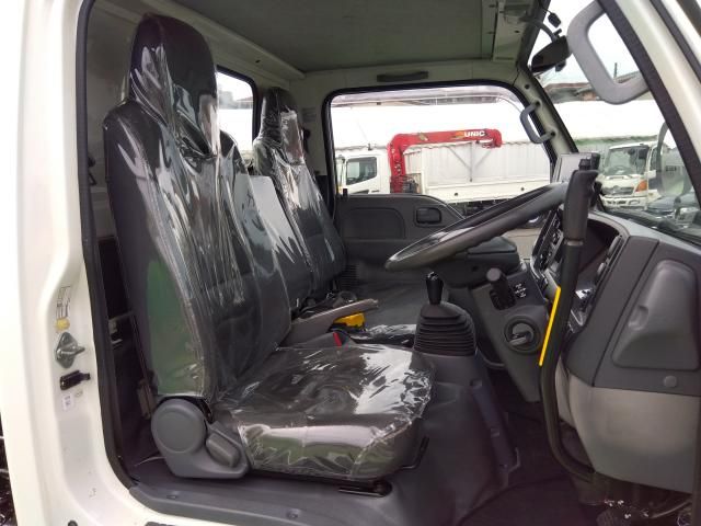 ISUZU ELF 2011 Image 31