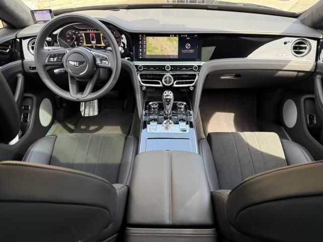 BENTLEY BENTLEY 2023 Image 31