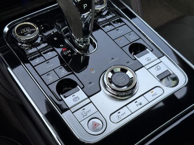 BENTLEY BENTLEY 2023 Image 31