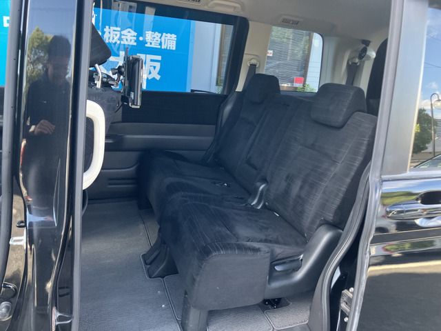 HONDA STEPWAGON 2010 Image 31